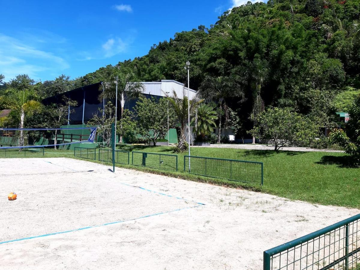Condominio com muita diversão Toninhas Ubatuba Exterior foto